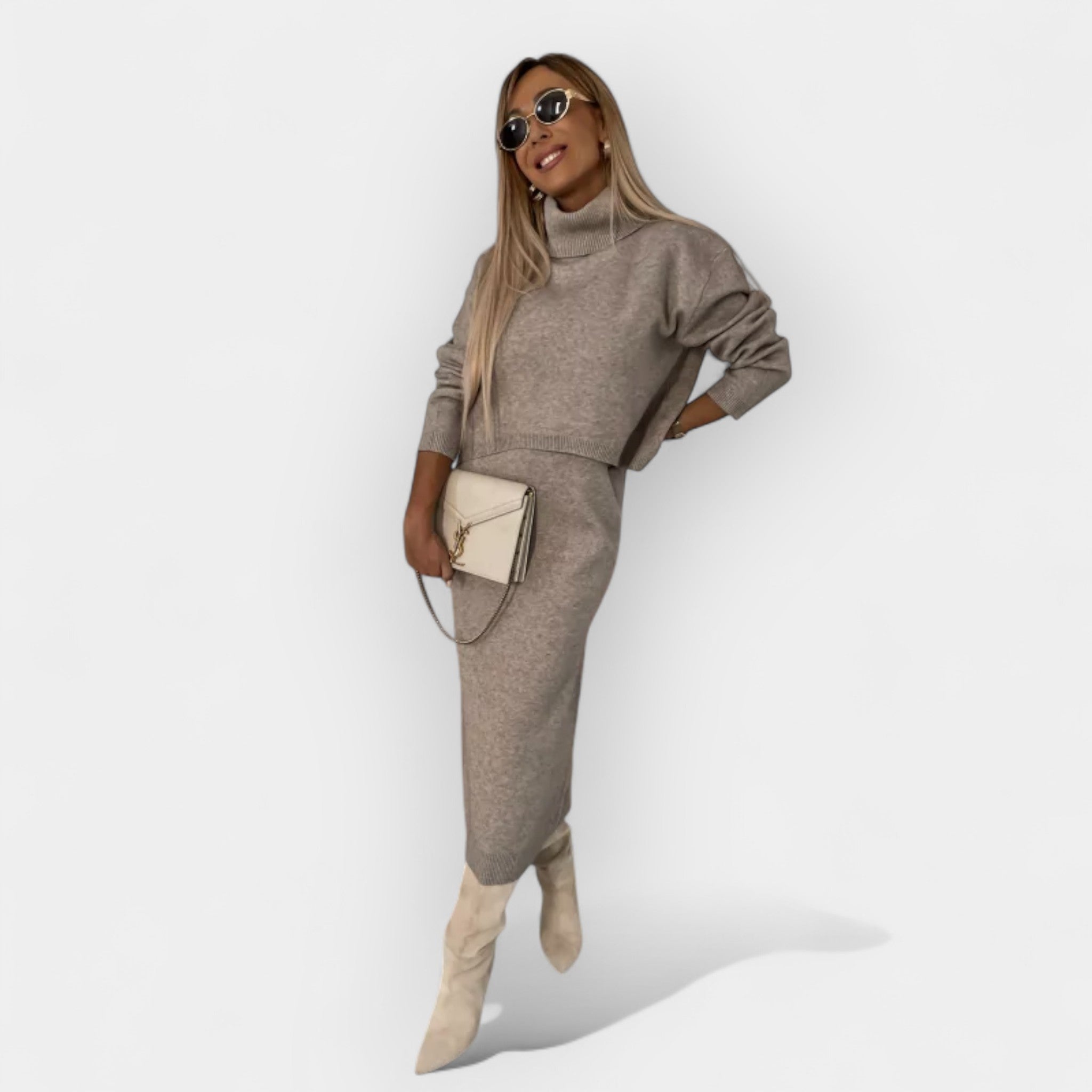 Comfortable Midi Dress with Turtleneck