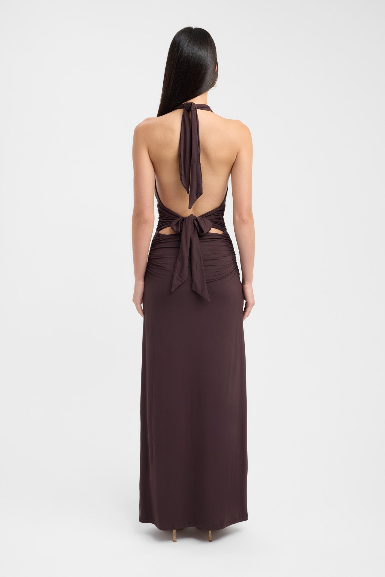 Lerato – Elegant Halter Neck Maxi Dress